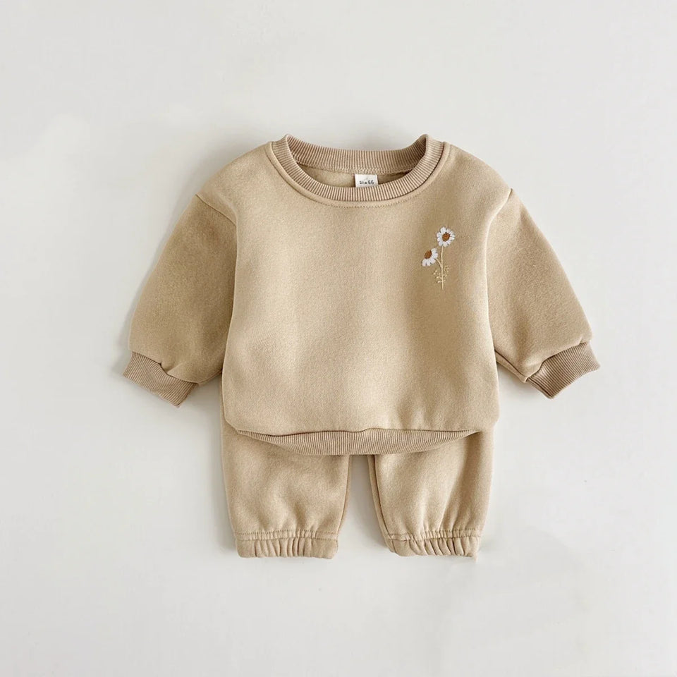 Mini Fashion™ - Warm & Comfortabel - Trainingspak met Bloemenborduursel